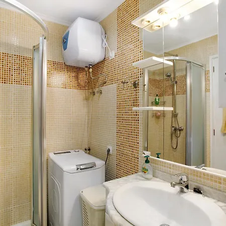 Seaside Vista Residences Apartment *